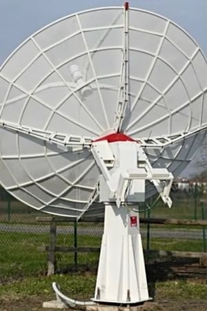 Antena parabólica del radiotelescopio SPIDER 230C
